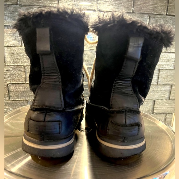 SOREL Kids Black Boots - Picture 4 of 8